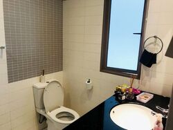 Elizabeth Heights (D9), Condominium #632017901
